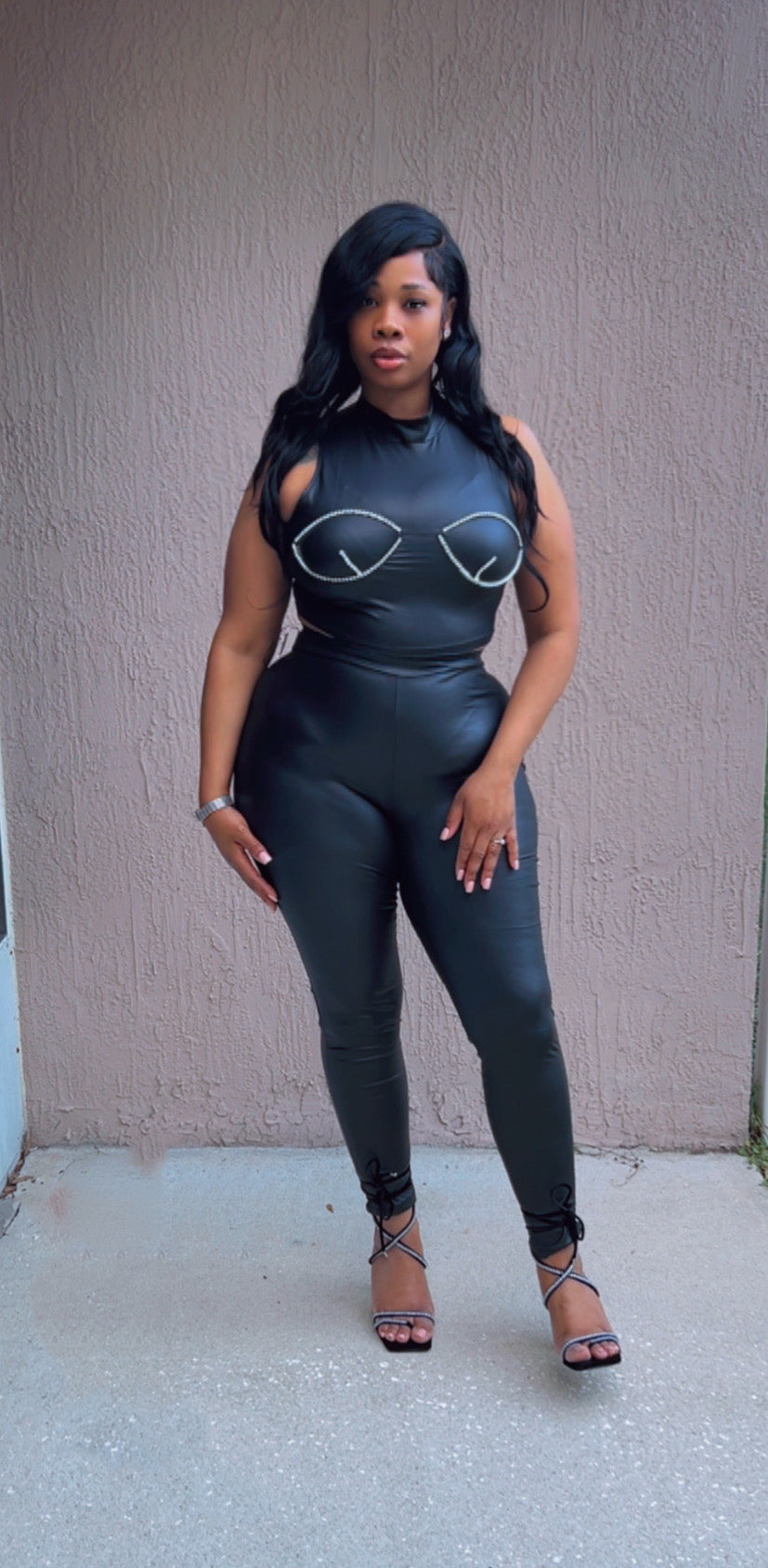 “All eyes on you” Set